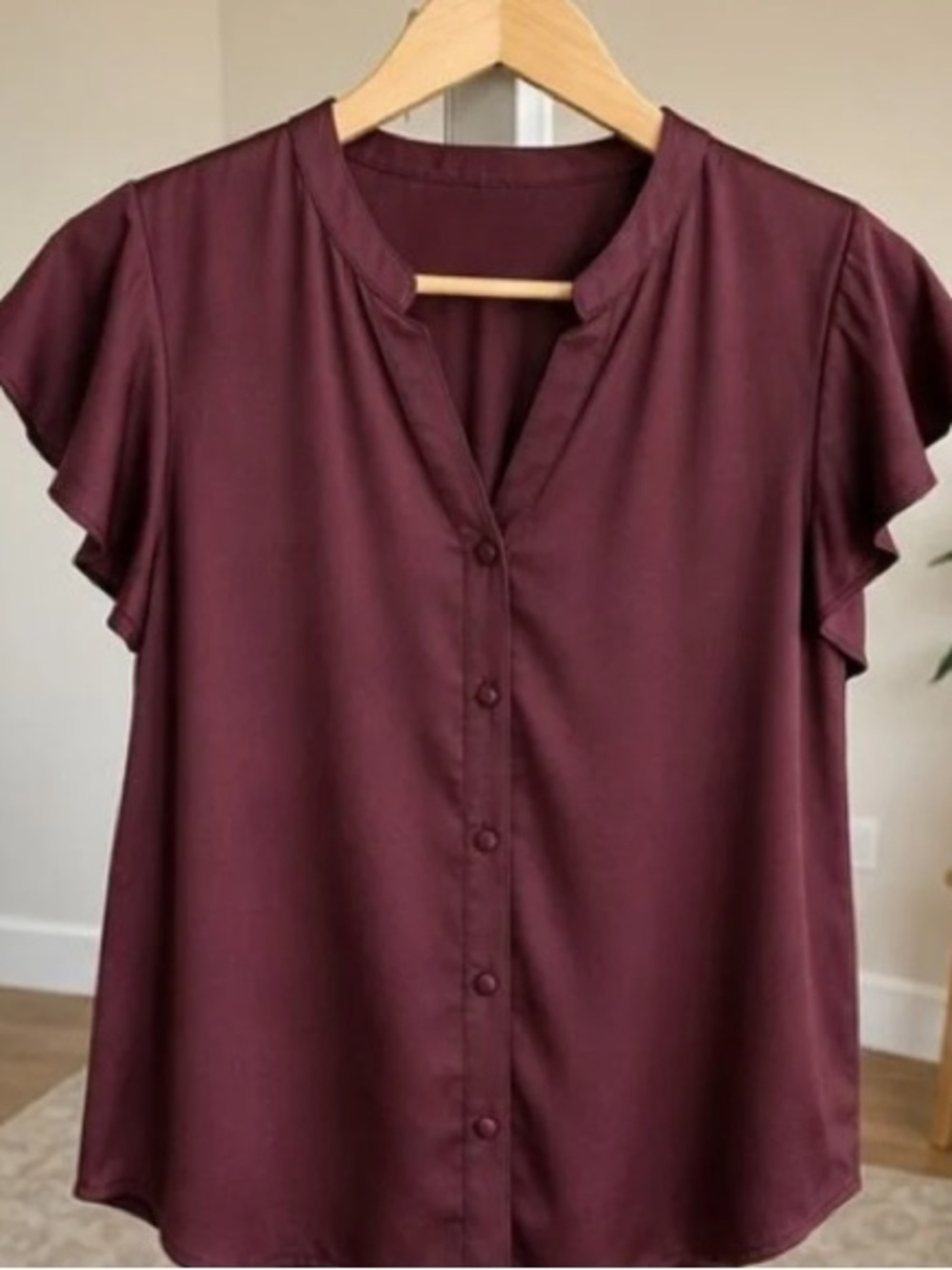 Women's Button-Front Flutter Sleeve Top in Burgundy